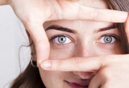 Göz Altı Işık Dolgusu